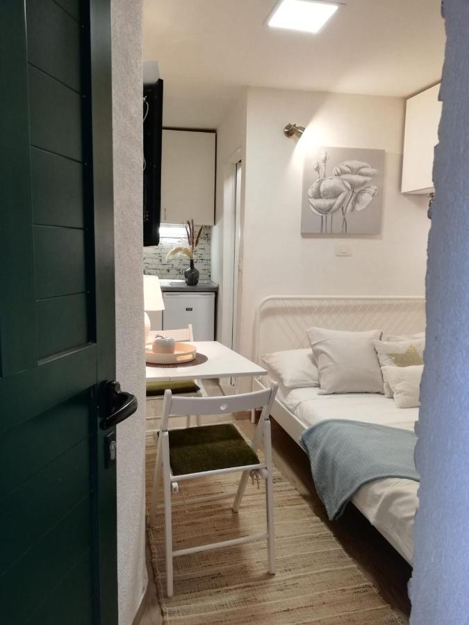 Tiny Studio In City Center Stone House سبليت المظهر الخارجي الصورة